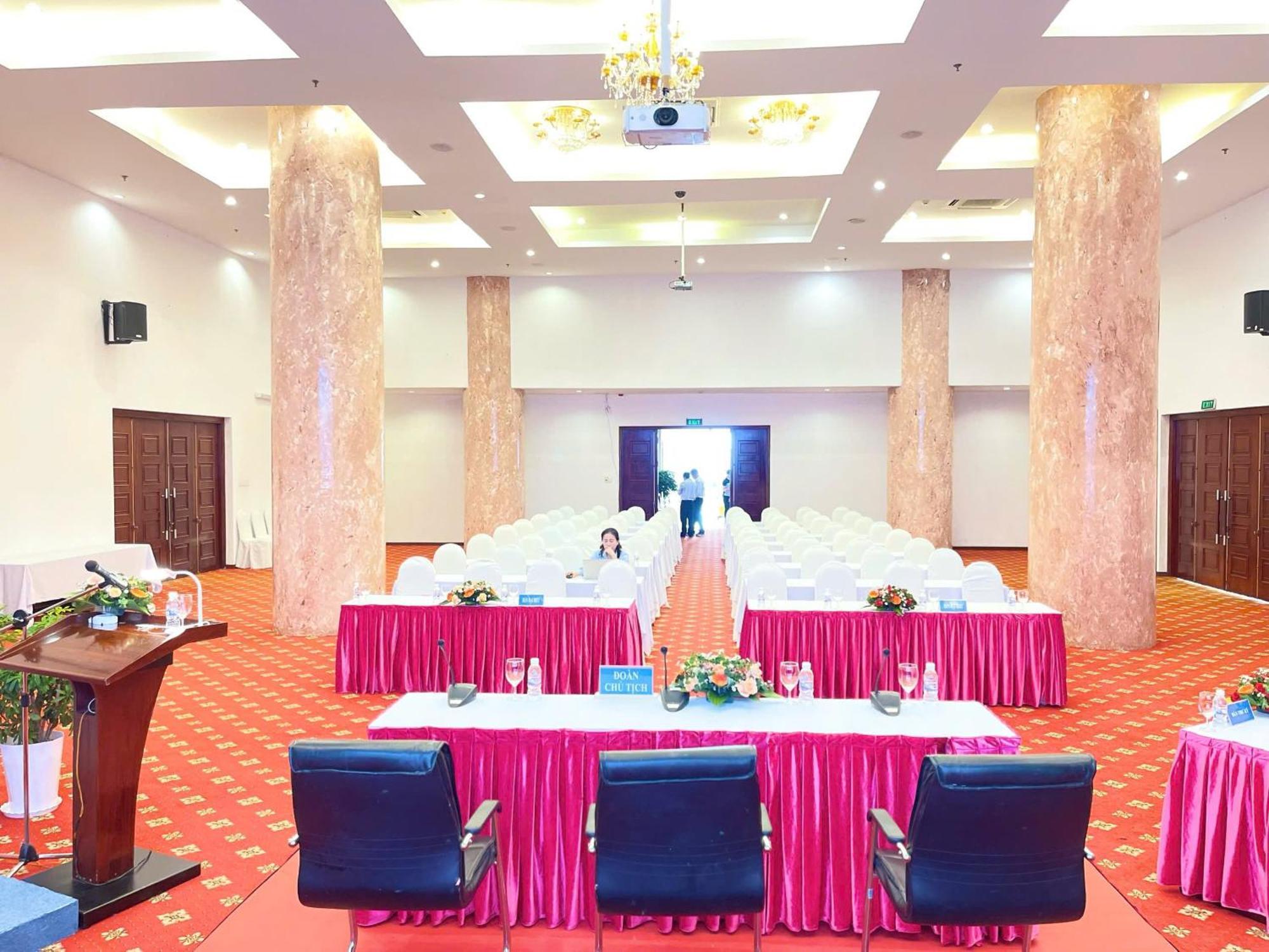 Dakruco Hotel Buon Ma Thuot Εξωτερικό φωτογραφία